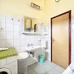 House Tamy - With Jacuzzi