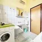 House Tamy - With Jacuzzi Сasa de vacaciones