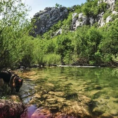Σπίτι διακοπών House Tamy - With Jacuzzi