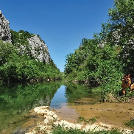 House Tamy - With Jacuzzi Σπίτι διακοπών *